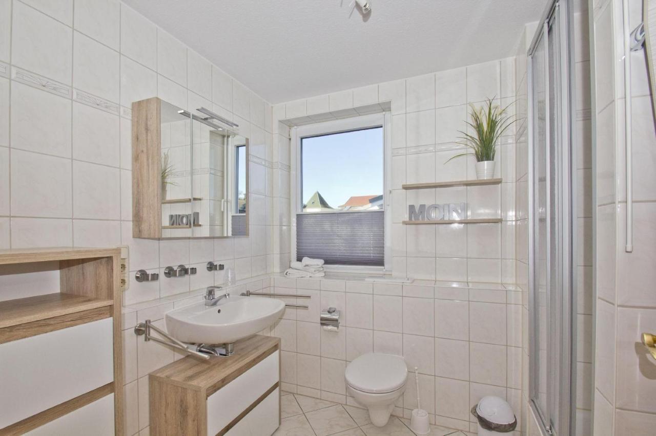 Ferienwohnung Mit Balkon, Gratis Nutzung Vom Ahoi Erlebnisbad Und Sauna In Sellin - Haus Strandeck Fewo 20 Goehren  Εξωτερικό φωτογραφία